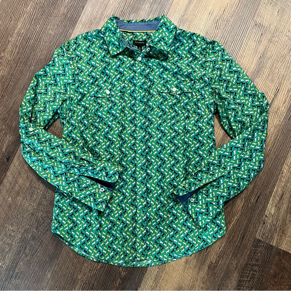 Talbots long sleeve button down womens sz 8 green blue white horses equestrian
